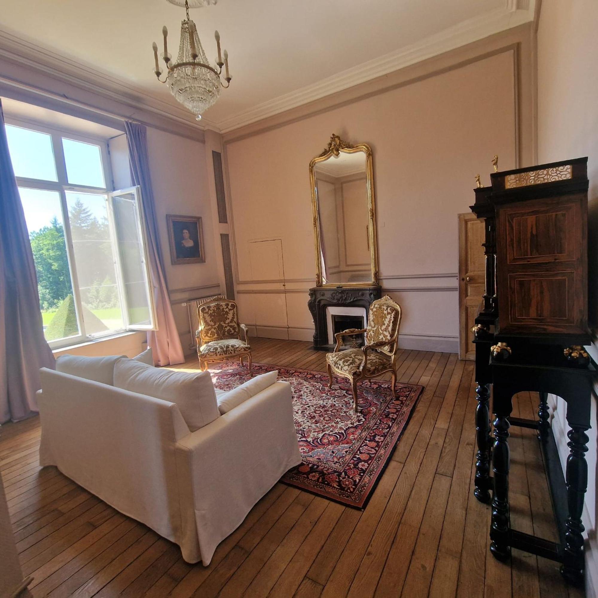Chateau De Laclaireau Virton Kültér fotó